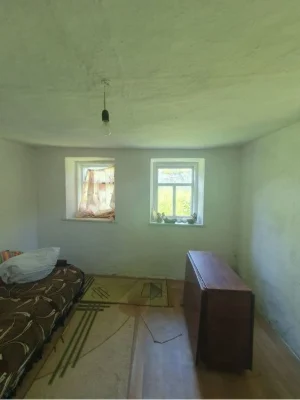 Продаётся небольшой дом. Варваровка.  П-к Веселиновский.