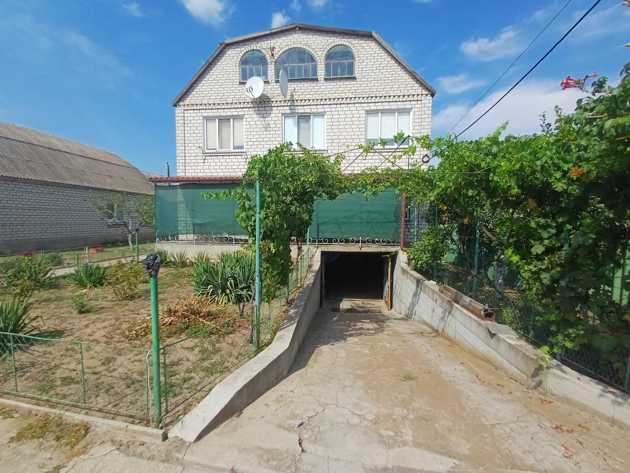 Продажа частного дома • 2 этажа • 316 м² • с ремонтом • с. П