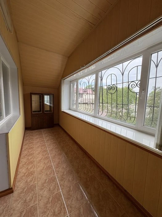 Продаж 2-х поверхового будинку в Центрі міста-250кв.м.Вул.Се