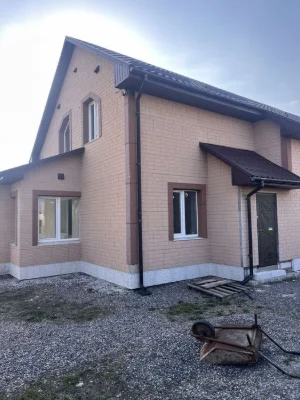 Ціну знижено! Продаж 2х поверхового будинку в Корабельному р