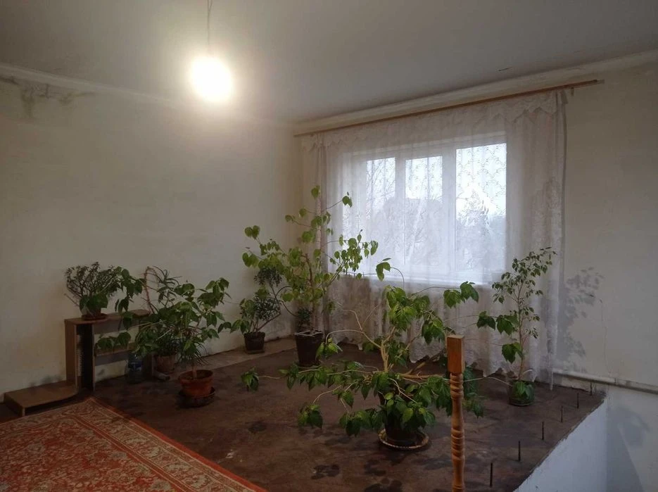 Продам 2х эт.дом 2008г.п.в Матвеевке 6 комн 188 общ в/у