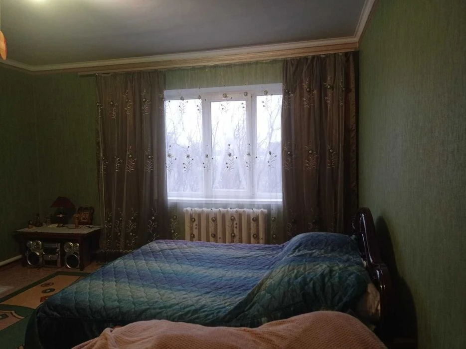 Продам 2х эт.дом 2008г.п.в Матвеевке 6 комн 188 общ в/у