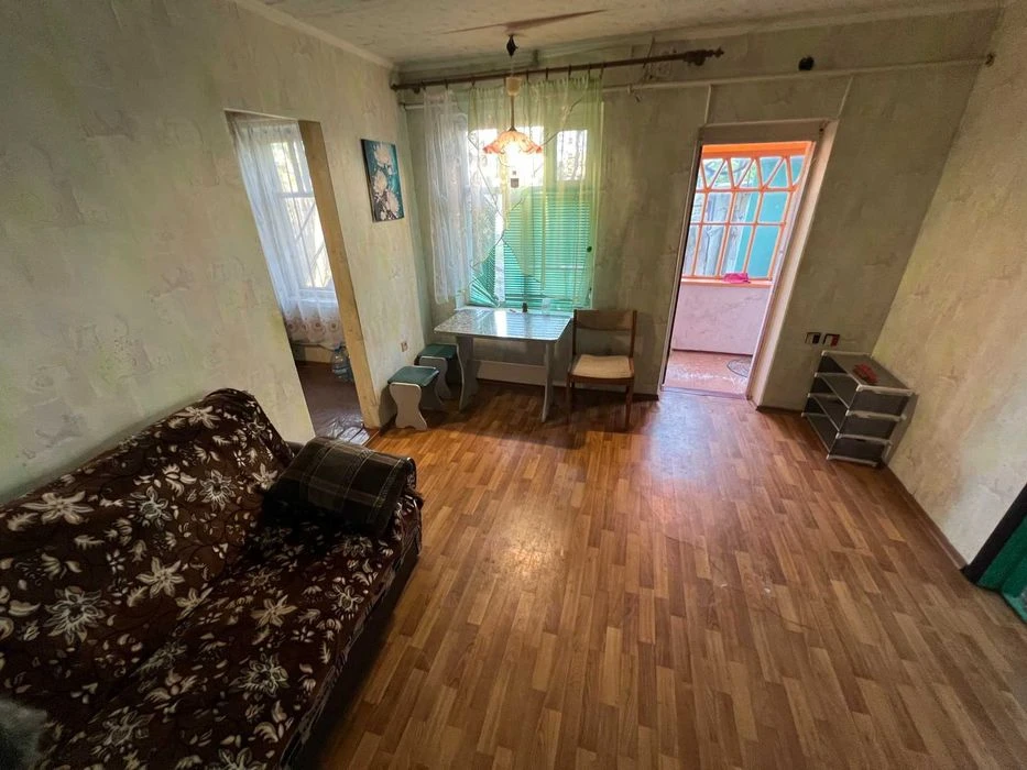 Продаются два дома в одном дворе, в/у, Корабельный. сертифик