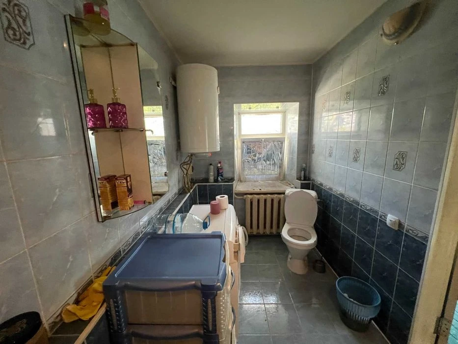 Продаются два дома в одном дворе, в/у, Корабельный. сертифик