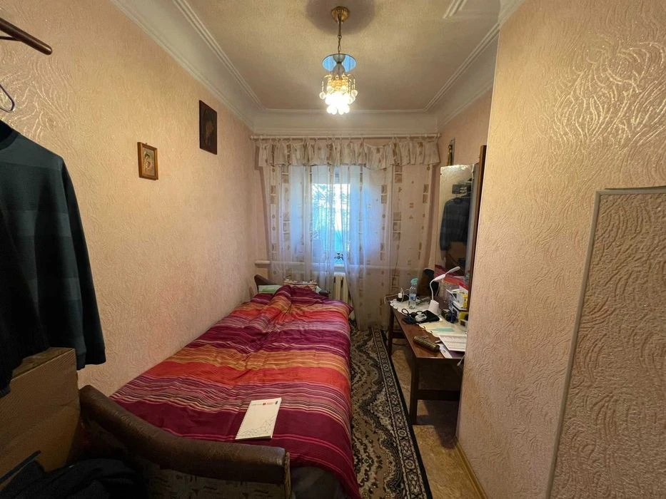 Продаются два дома в одном дворе, в/у, Корабельный. сертифик