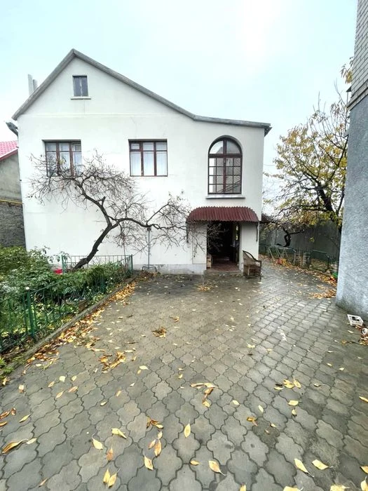 Продам 2-х этажный дом. Херсонское шоссе , ул.5-я Линия . 17