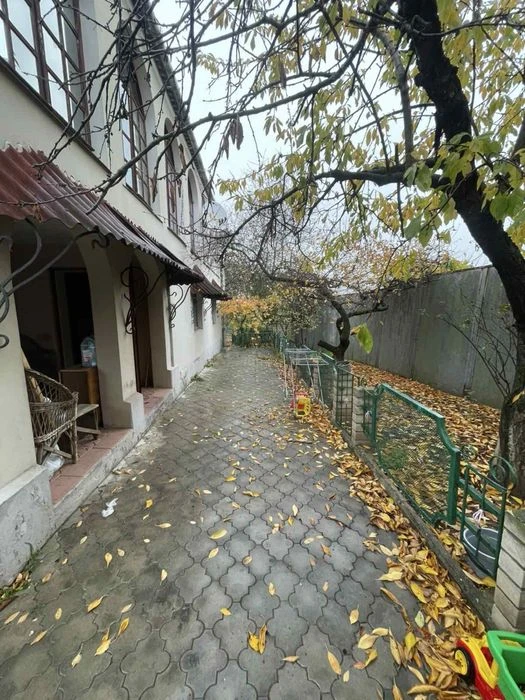 Продам 2-х этажный дом. Херсонское шоссе , ул.5-я Линия . 17