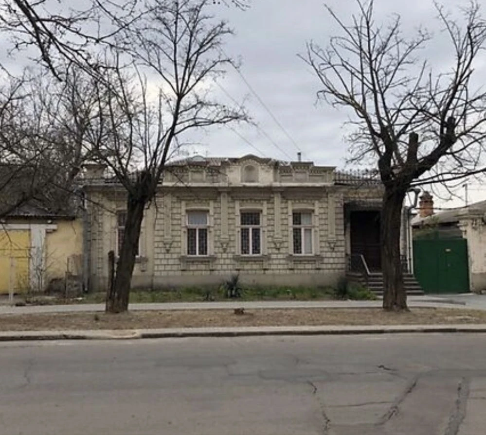 Продаж приватного будинку • 5к • 128 м² • Центр міста • #146