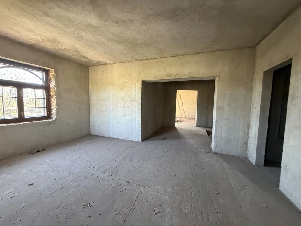 Продаю отличный дом, новострой, 388м2 в Корабельном районе,