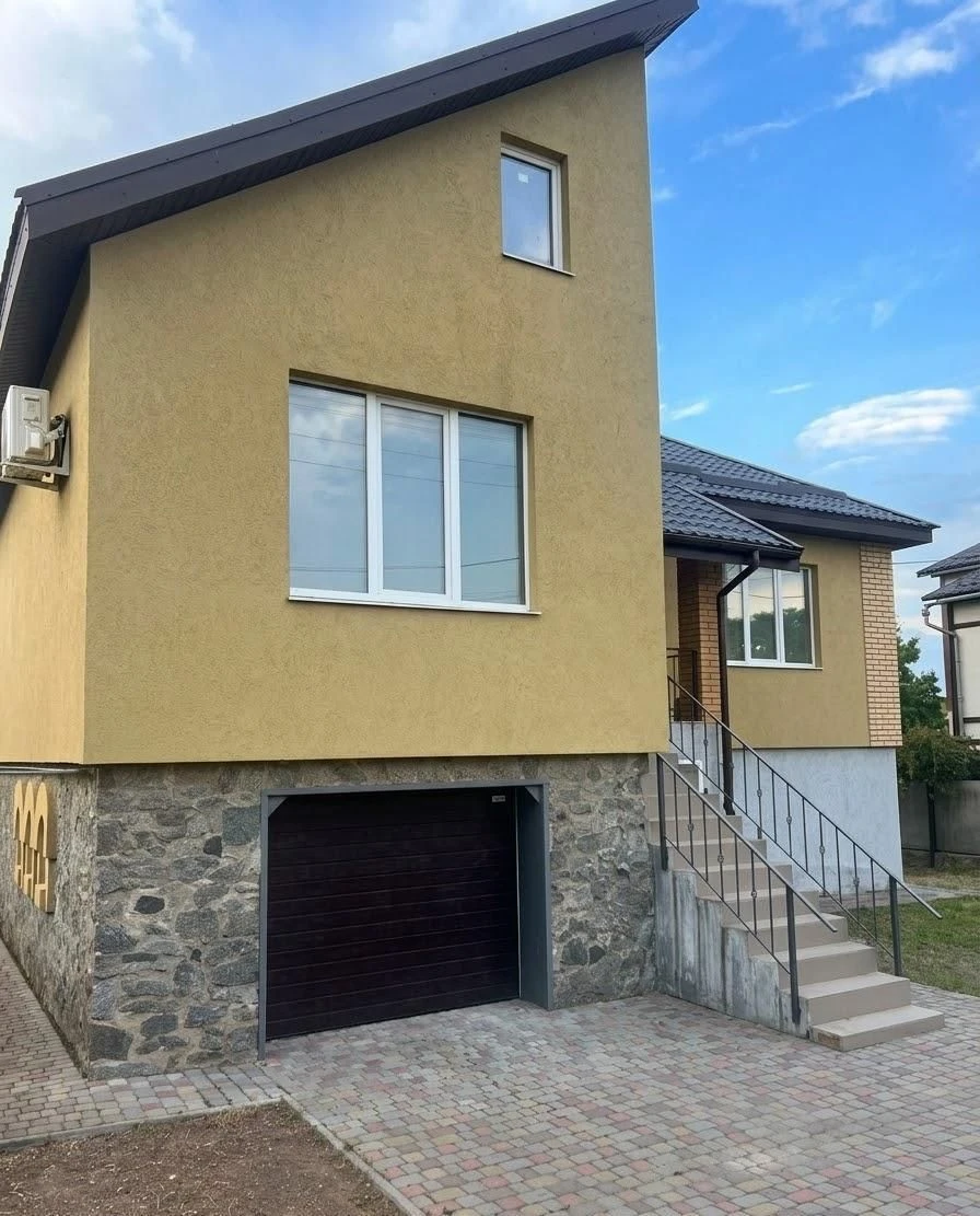 Продам будинок, вул.Чорнухінська, Яр, цегла, євроремонт, всі