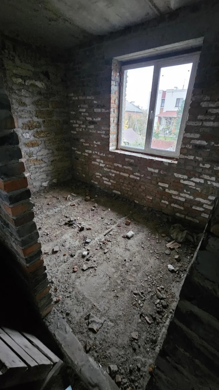 Продаж будинку в Яру на тупіковій вулиці!