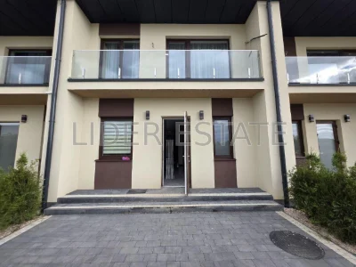 Продаж таунхауса в Ужгороді: 4 кімнати, 130 м², 2 сотки!