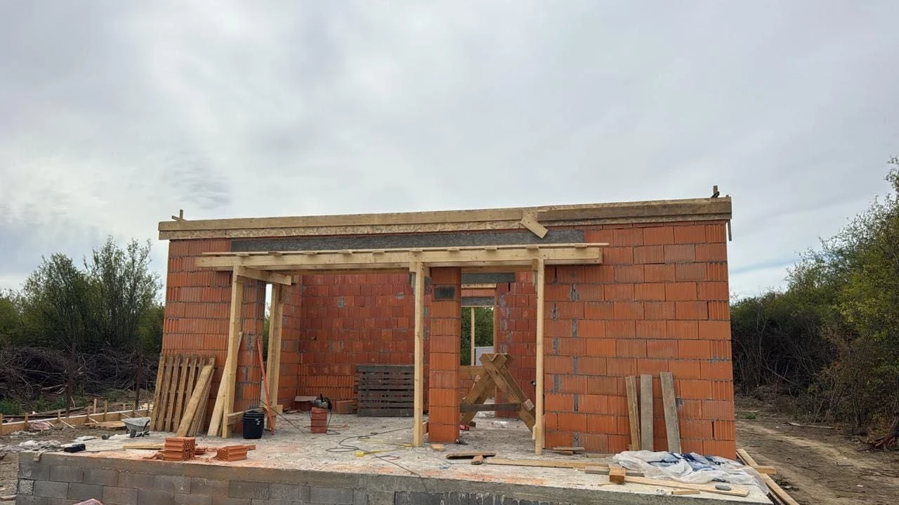 Будинок 110 м² на стадії будівництва, р-н Садовий