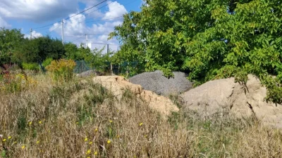 Продається ділянка 16с., в с.Зарванці. Рівна. 2082. Асфальто