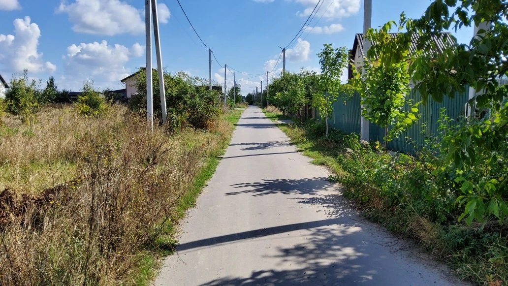 Продається ділянка 16с., в с.Зарванці. Рівна. 2082. Асфальто