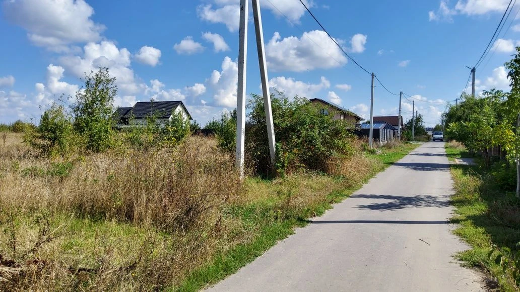 Продається ділянка 16с., в с.Зарванці. Рівна. 2082. Асфальто
