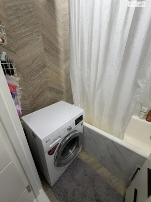 Продаж Квартира Озерна