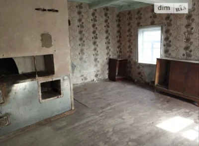 Продаж будинку з ділянкою на 15 соток,