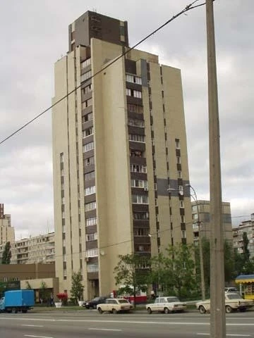 Аренда 1-комнатной квартиры 37 м², Днепровская наб., 7