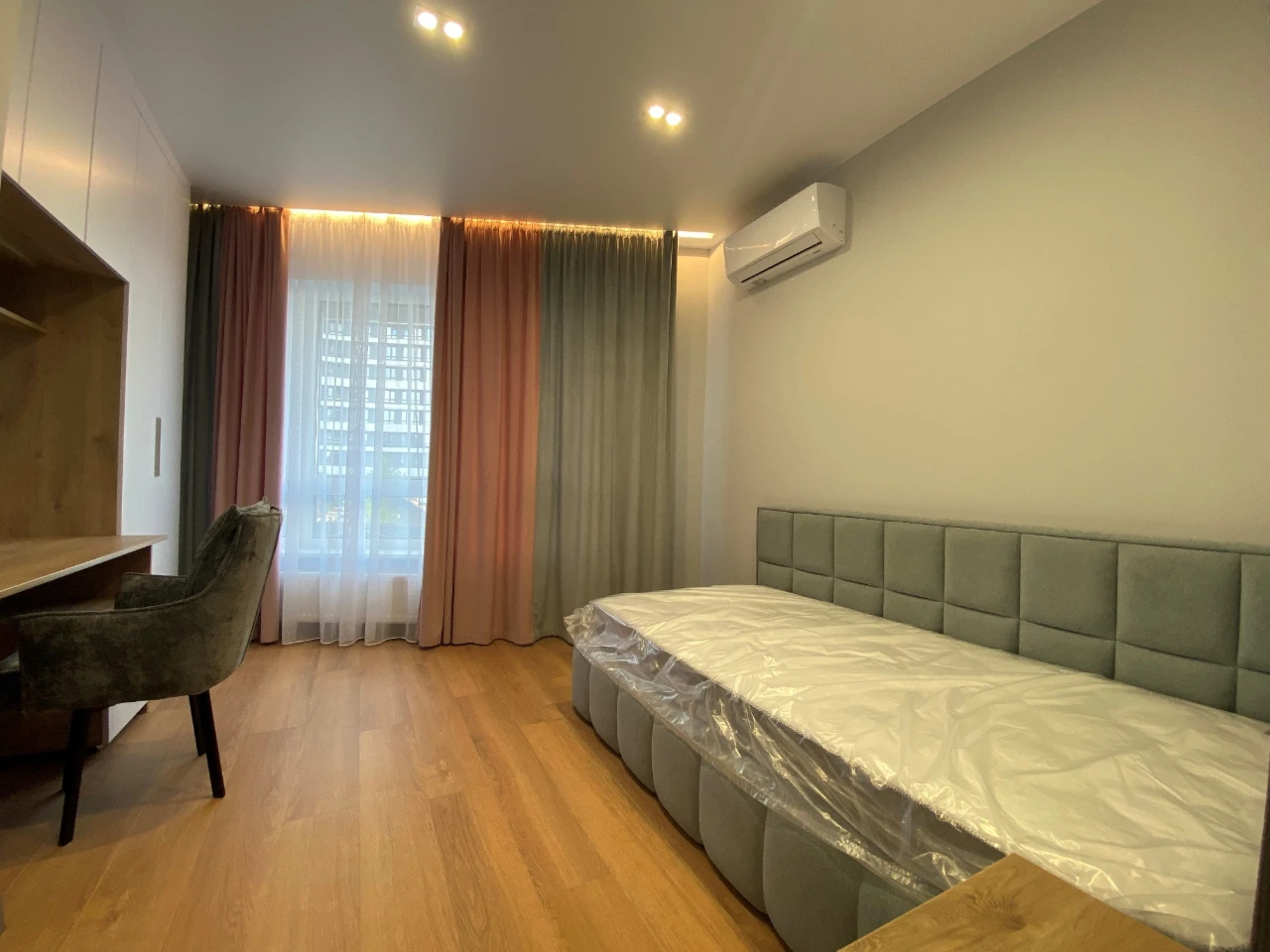 Аренда 3-комнатной квартиры 71 м², ЖК White Lines, ДОМ 2