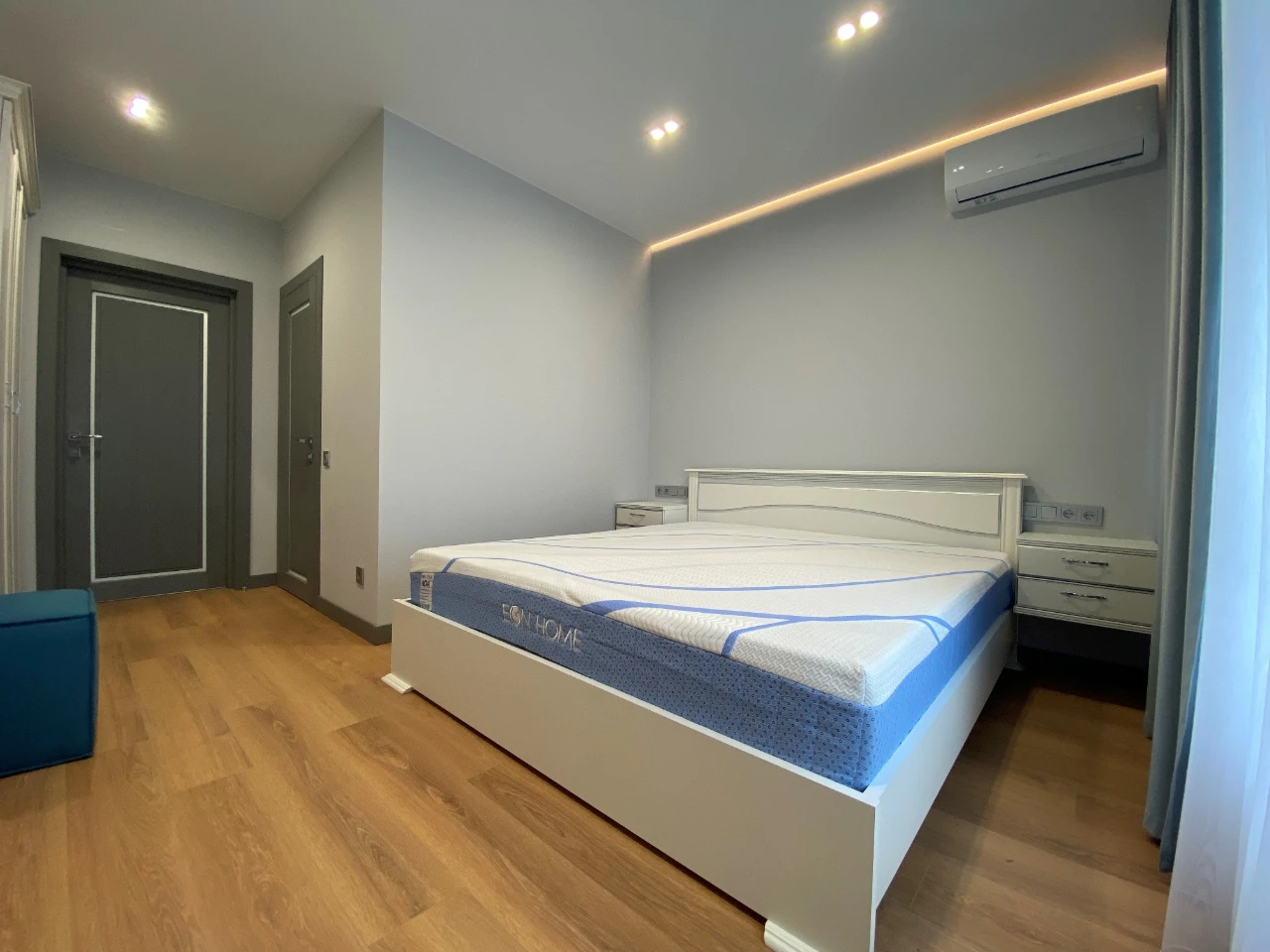 Аренда 3-комнатной квартиры 71 м², ЖК White Lines, ДОМ 2
