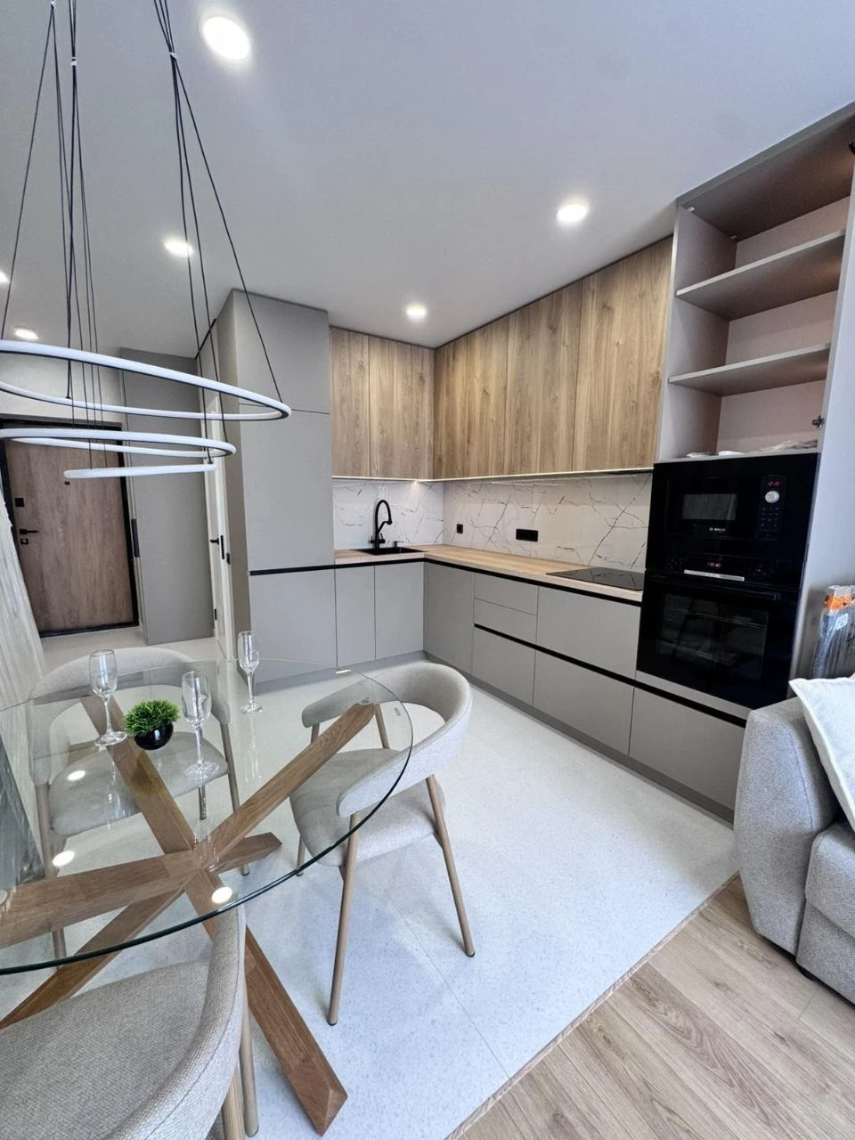 Продаж 1к кв, 44м.кв з гардеробною Власник Варшавський 3 Оле