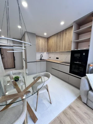 Продаж 1к кв, 44м.кв з гардеробною Власник Варшавський 3 Оле