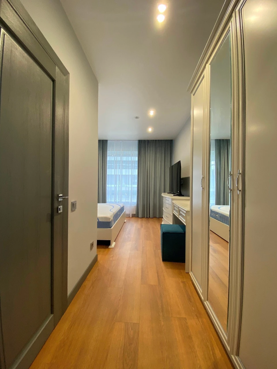 Оренда 3-кімнатної квартири 71 м², ЖК White Lines, Будинок 2