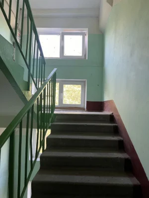 Продам 2-кімн.квартиру 46,4м2 по вул.Левицького,17 ( Лісовий