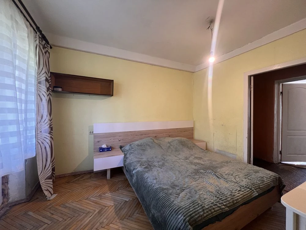 Продам 2-кімн.квартиру 46,4м2 по вул.Левицького,17 ( Лісовий