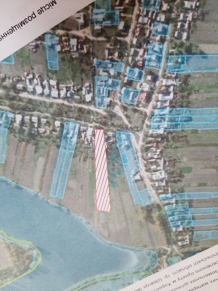 Господарство в Хоросткові Земельна ділянка  0,7 га .і