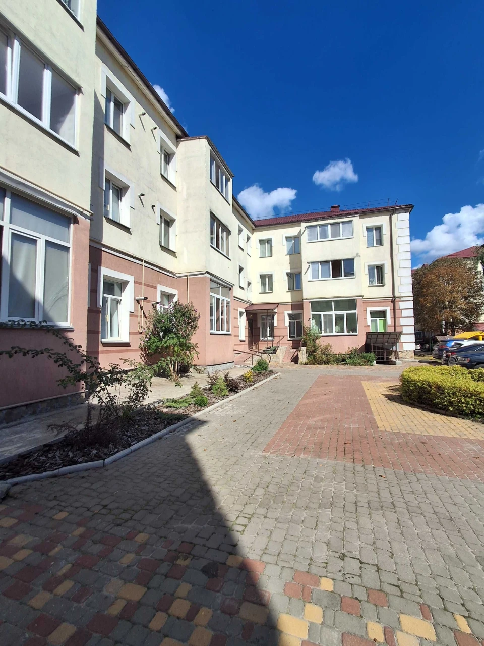 Продам 2 кімнатну квартиру в новому булинку в Центрі!