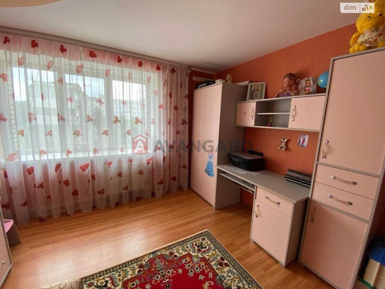 Продаж Квартира Виставка