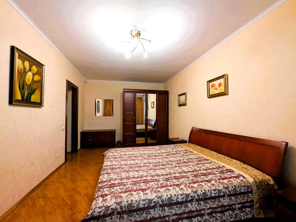 Квартира. Київ, Смілянська вул.