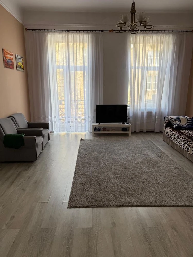 Продаж квартири вул.Ст.Бандери