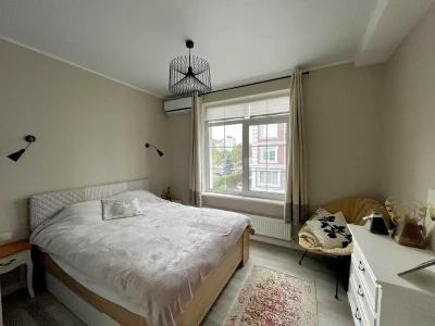 Оренда квартири 3-кімн. 67 м² 2/6 пов.