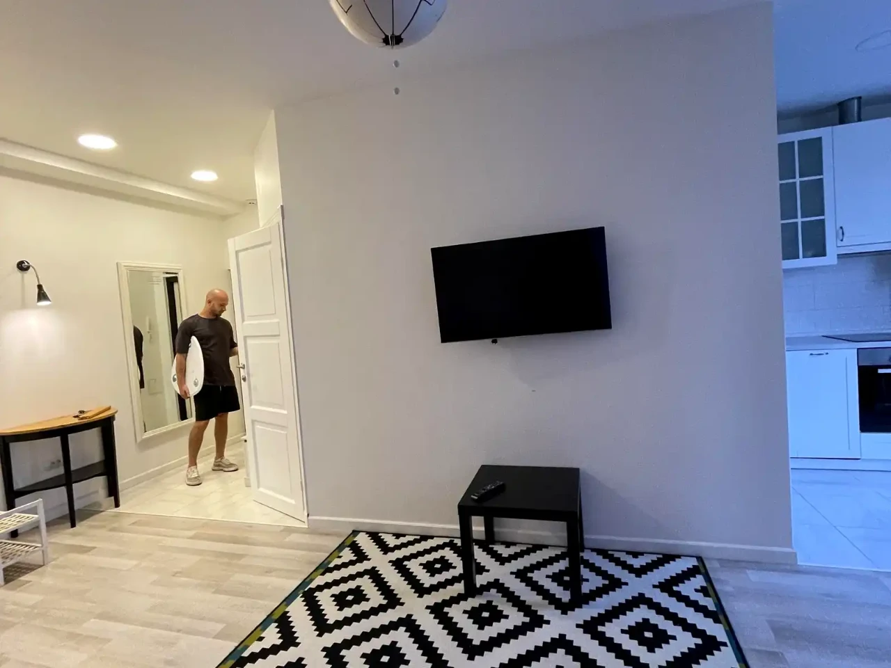 Оренда квартири 3-кімн. 67 м² 2/6 пов.