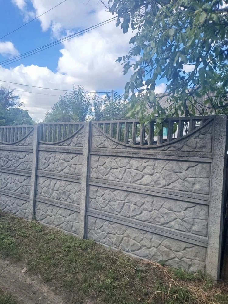 Продам жилой ДОМ  в АНД районе + земля 4,4 сотки (р-н ул. Ро