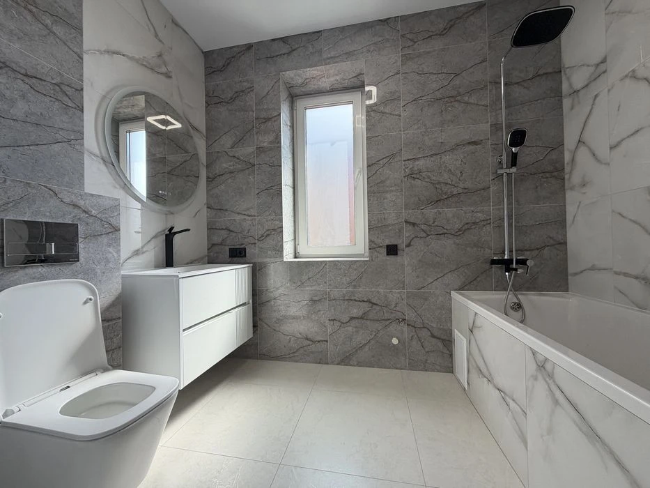 Найкраща пропозиція на ринку! Продаж будинку з ремонтом, фор