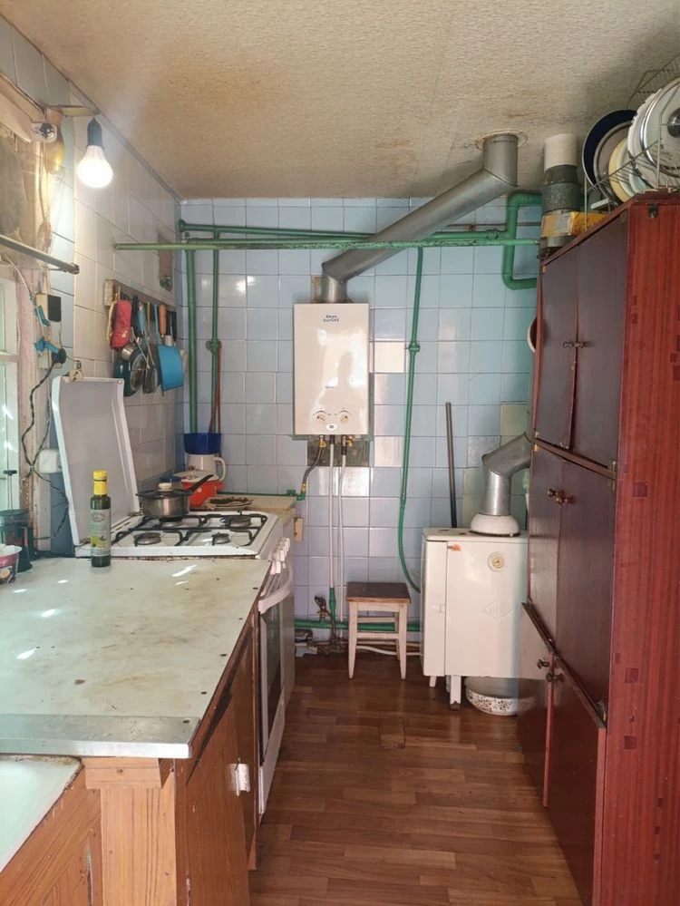 Продам жилой ДОМ  в АНД районе + земля 4,4 сотки (р-н ул. Ро