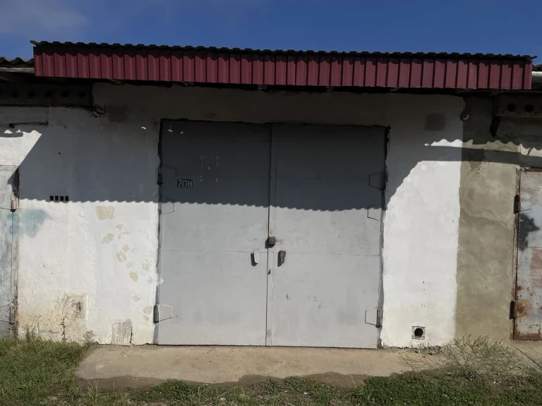 ГБК-22 гараж для буса з залитим підвалом на повний зріст