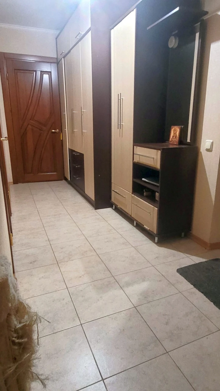 Продаж квартири вул. Половецька 16а в Києві / W-7466814