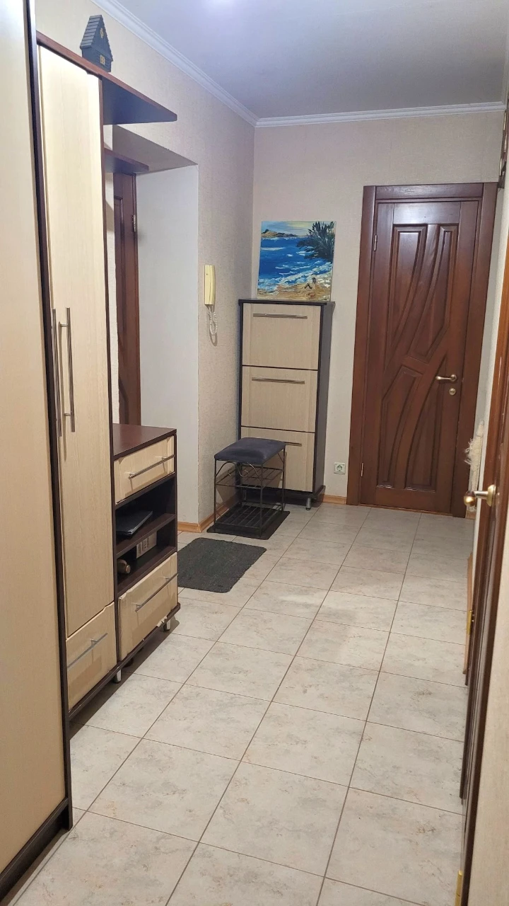 Продаж квартири вул. Половецька 16а в Києві / W-7466814