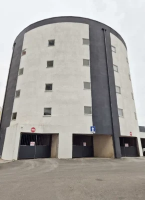 Гараж, паркінг пров. Тобілевича, 4 на -1 поверсі) ВЛАСНИК