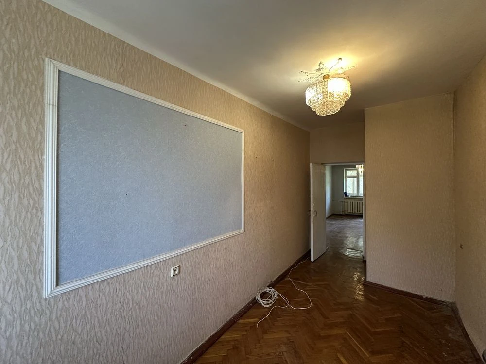 Продаю 2к возле Аркадии