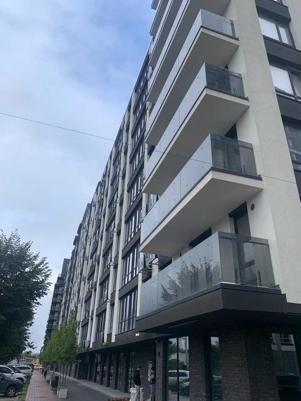 Продам однокімнатну квартиру біля озера