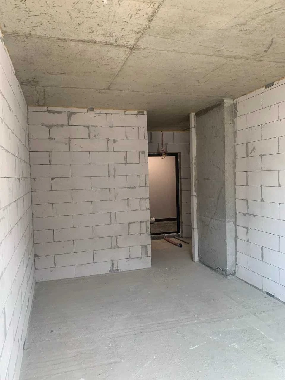 Продам однокімнатну квартиру в центрі Франківська