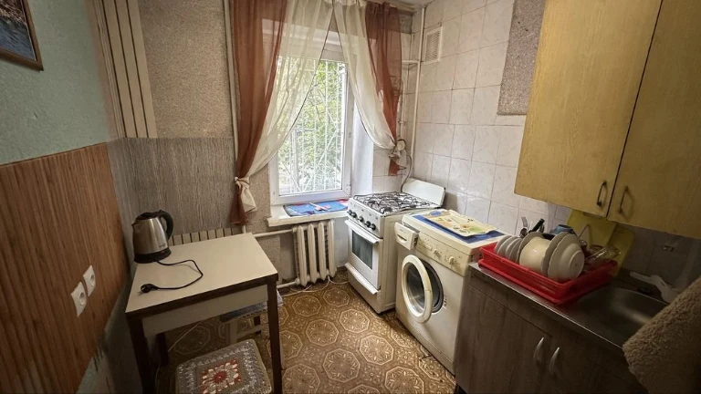 Продаж 1к.кв Пр.Миру 21 а