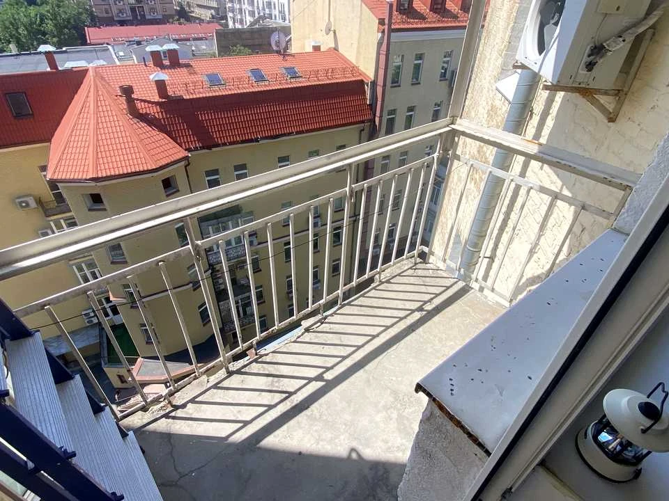 Квартира. Київ, Михайлівський пров.