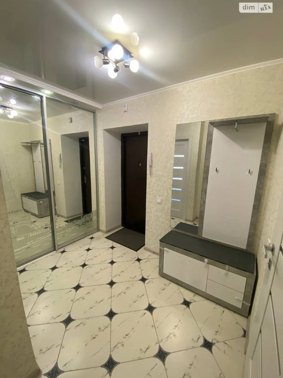 Продаж Квартира Академічний
